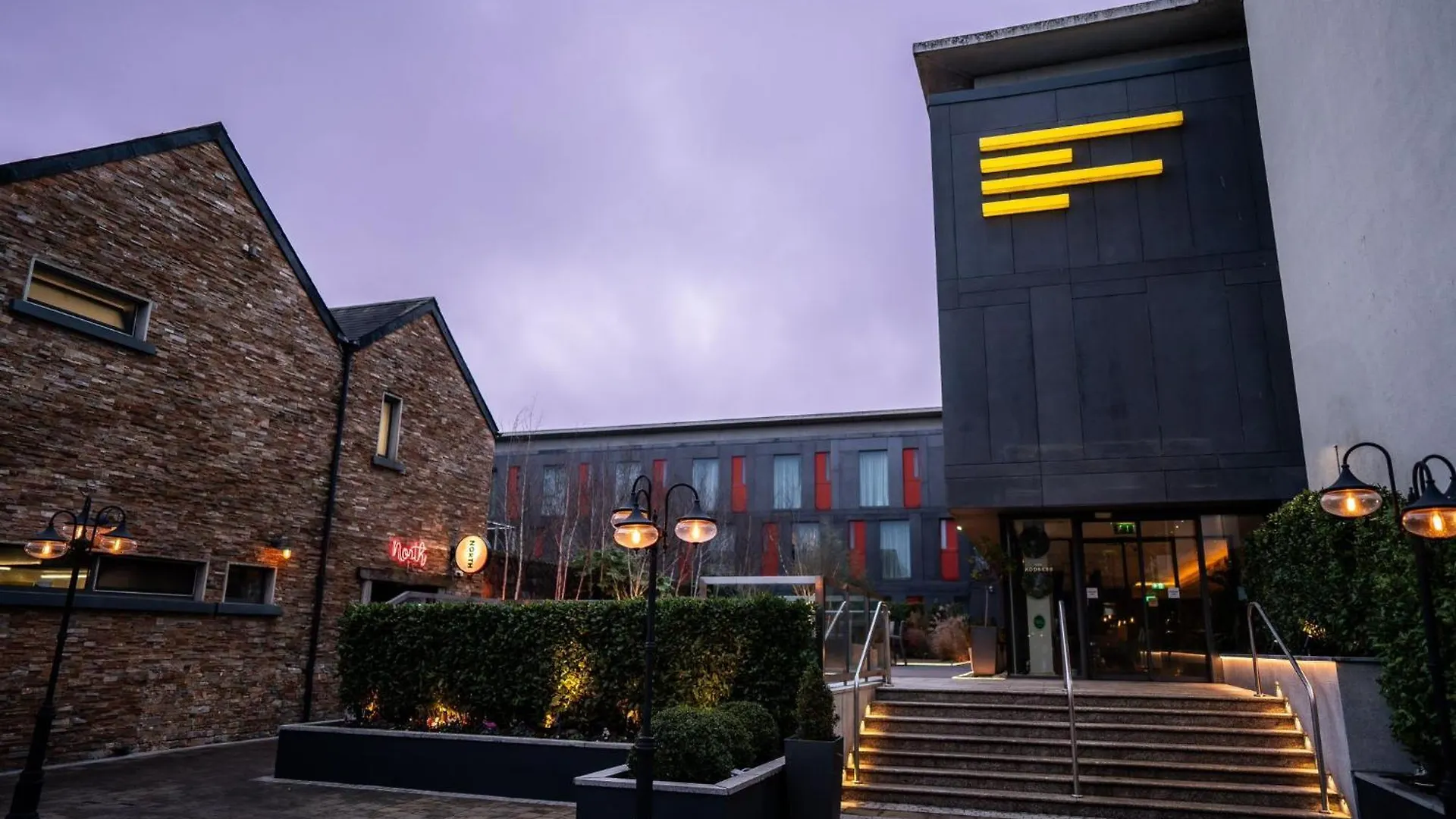 Hotel The Address Citywest
