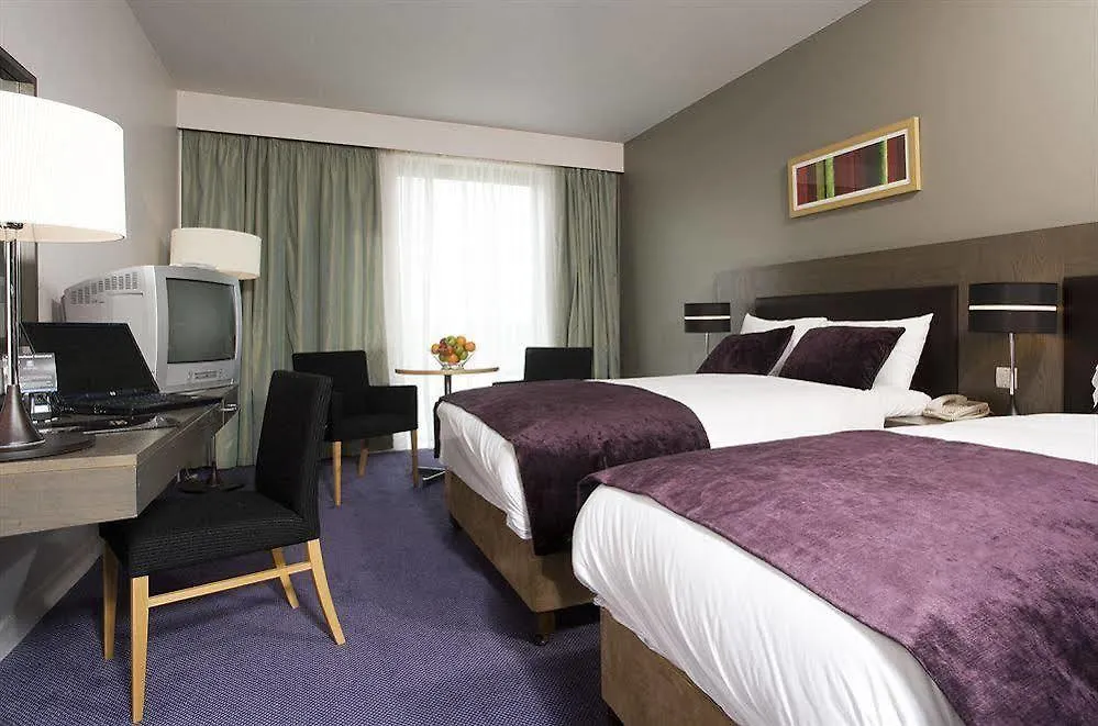 The Address Citywest 4*,  Irlande